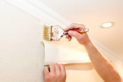 Pose de papier peint à Yébleron — revêtements muraux et toiles de verre